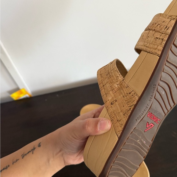 Vionic Rio Platform Sandal - Picture 5 of 5